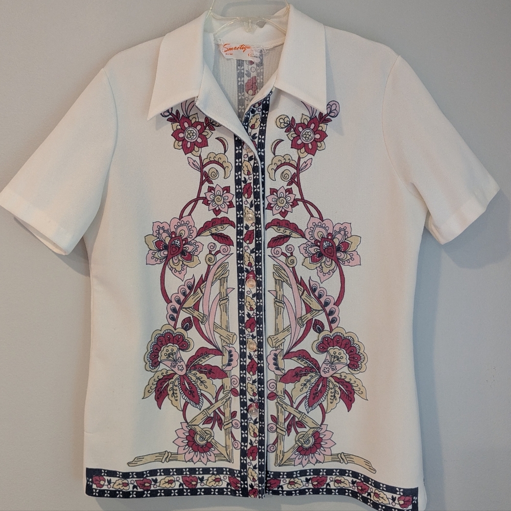 Vintage 70s Floral Polyester Button Down Top Smartique Dagger Collar